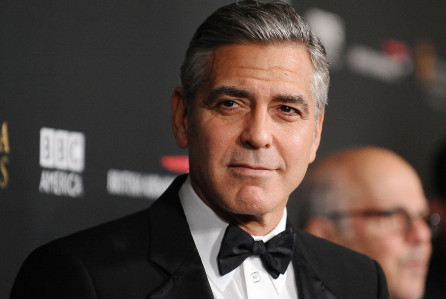 George Clooney parla della sua paternità!