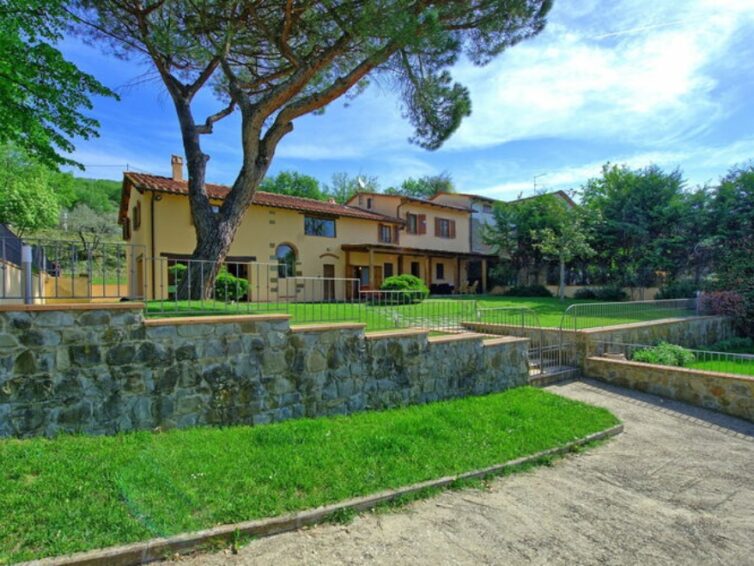 Villa Morandi, una casa vacanze sulle suggestive colline di Arezzo